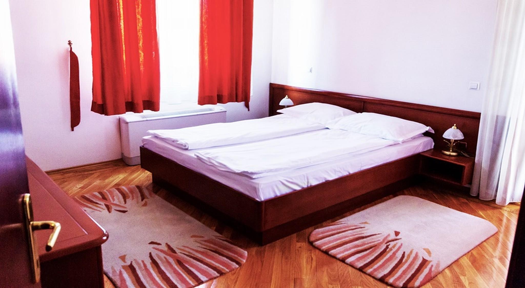 Hotel M3 Donje Mladice Luaran gambar