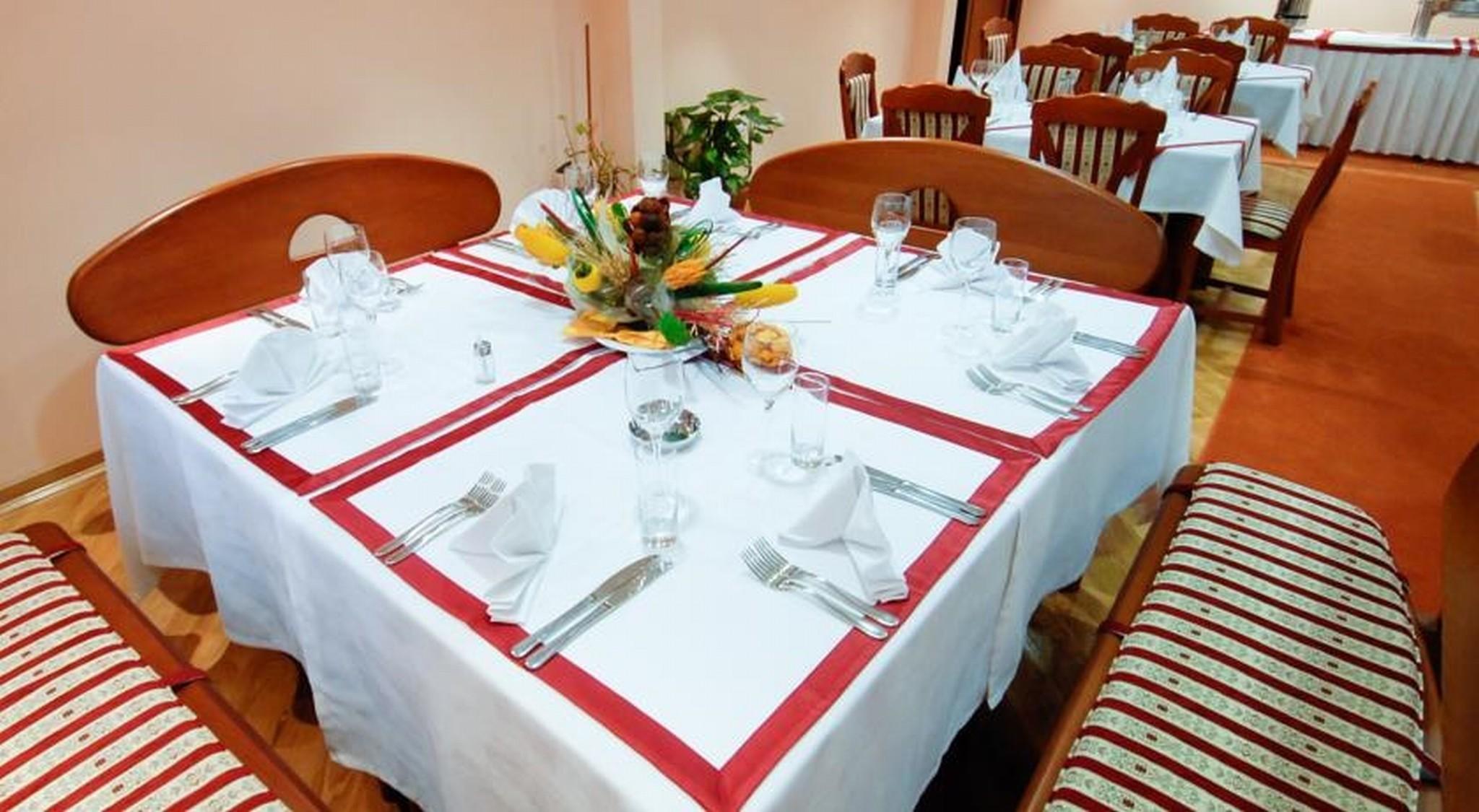 Hotel M3 Donje Mladice Luaran gambar