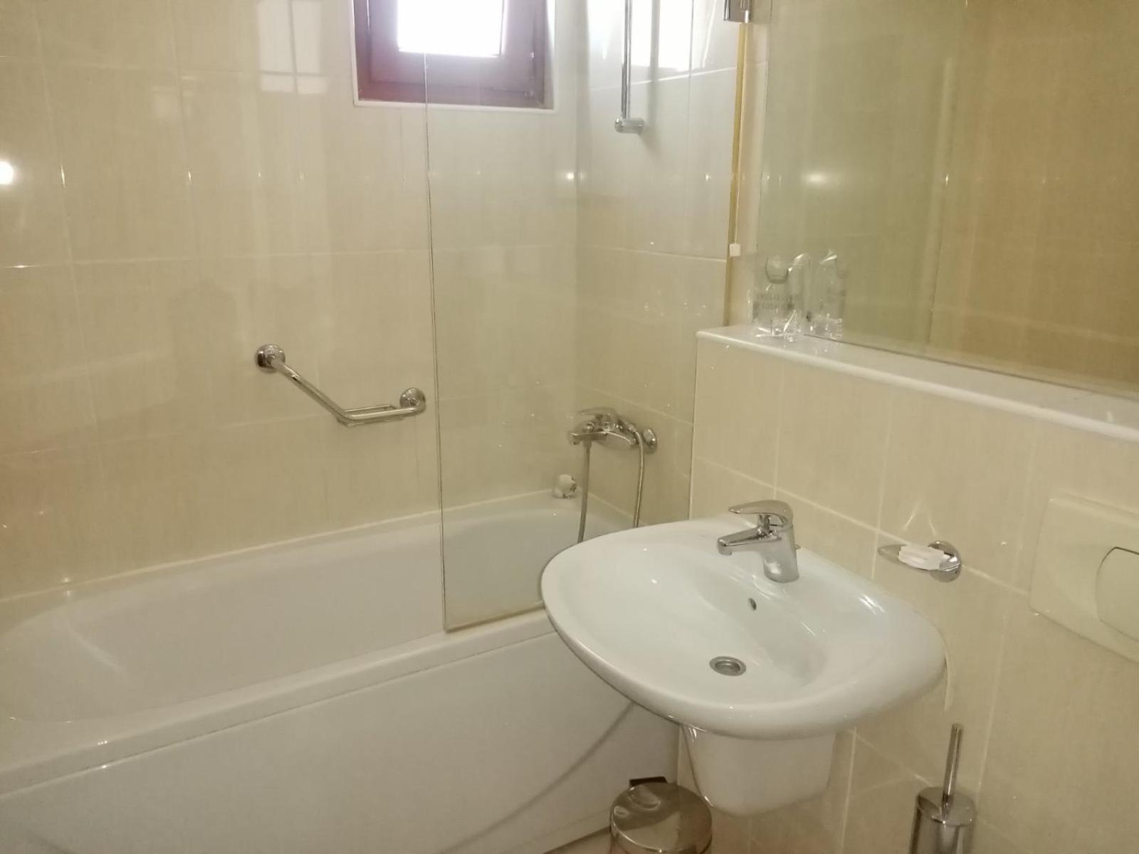 Hotel M3 Donje Mladice Luaran gambar