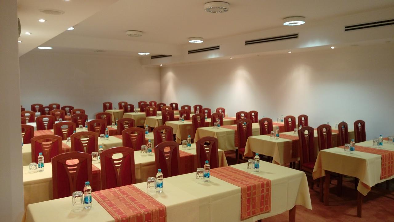 Hotel M3 Donje Mladice Luaran gambar