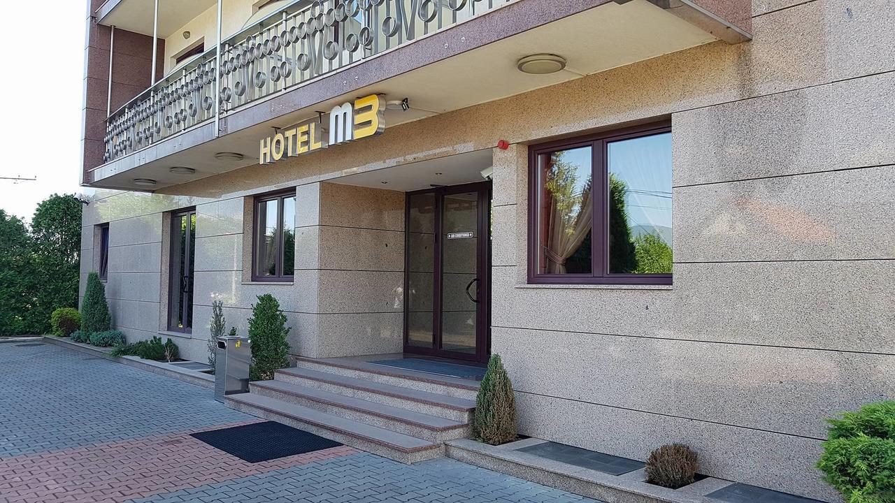 Hotel M3 Donje Mladice Luaran gambar